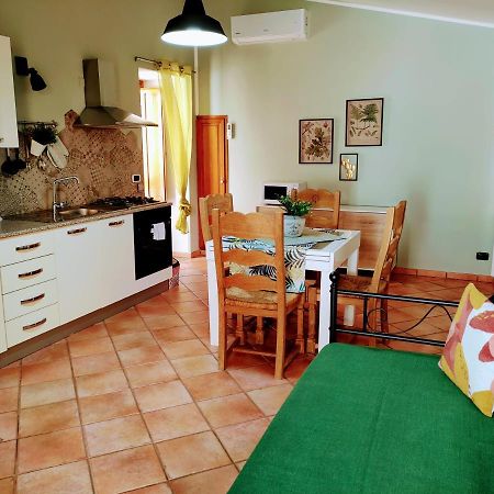 Domunua Holiday House เชฟาลู ภายนอก รูปภาพ