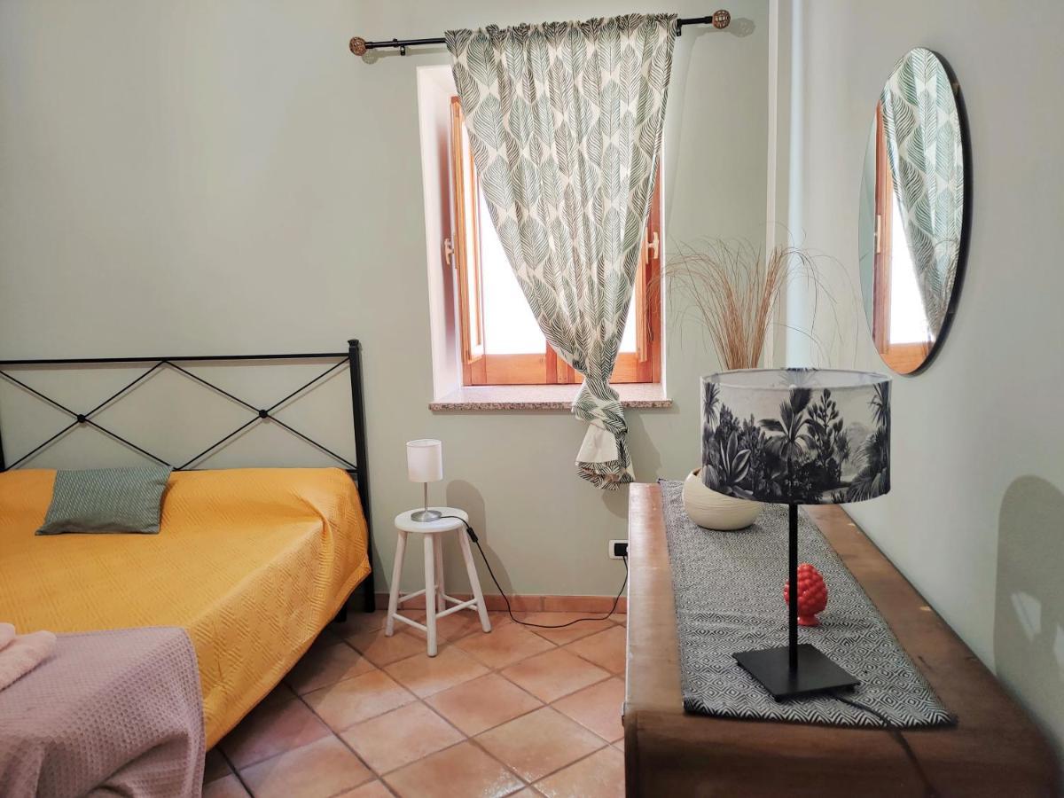 Domunua Holiday House เชฟาลู ภายนอก รูปภาพ