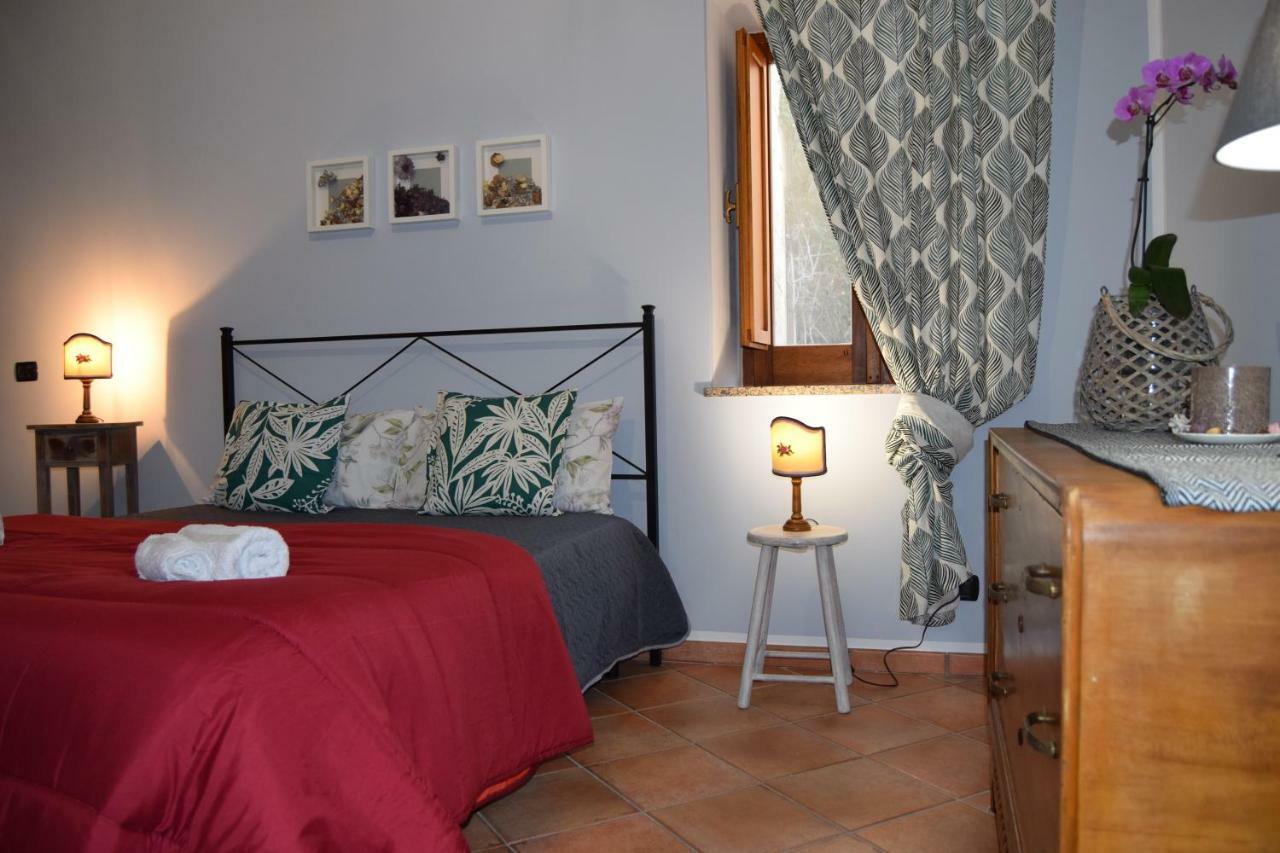 Domunua Holiday House เชฟาลู ภายนอก รูปภาพ