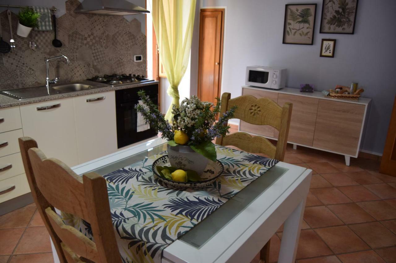 Domunua Holiday House เชฟาลู ภายนอก รูปภาพ