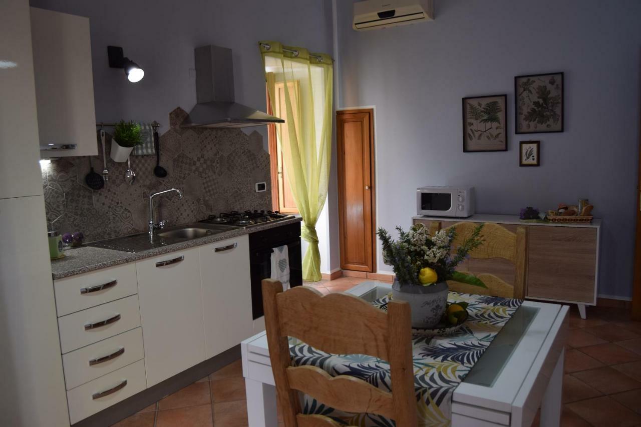 Domunua Holiday House เชฟาลู ภายนอก รูปภาพ